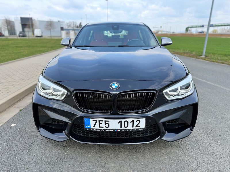 BMW Řada 1 M135i xDRIVE NAVI H/K LED KŮŽE - fotka 8 z 43