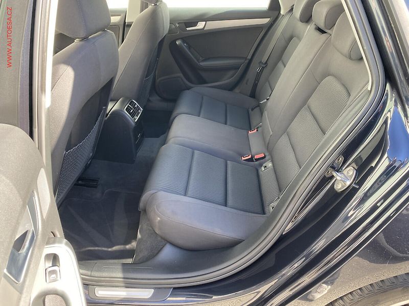 Audi A4 (2013) 2.0 TDi Avant, AC, xenon - fotka 10 z 17