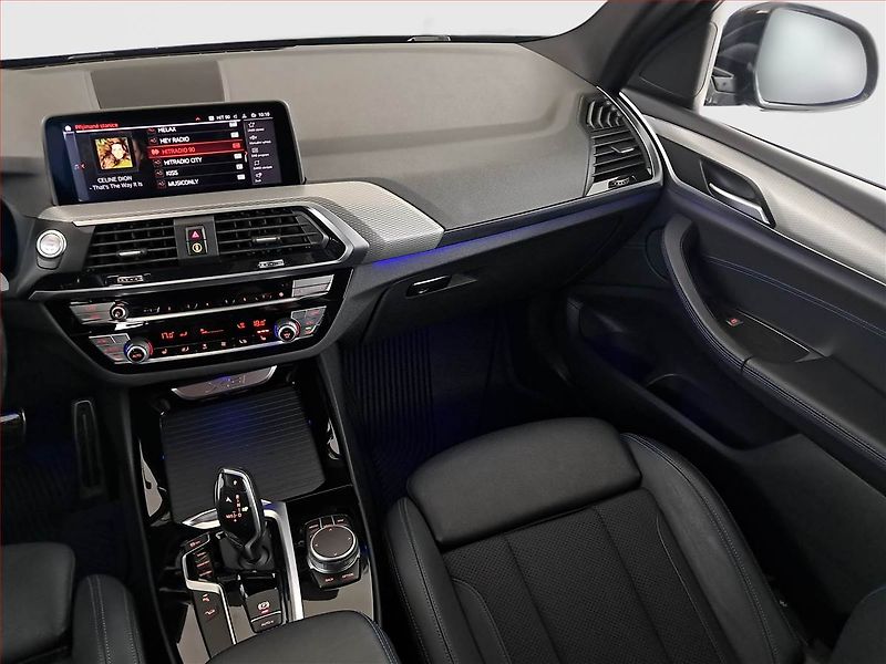 BMW X3 (2021) M Sport xDrive20d - fotka 8 z 21