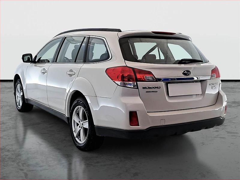 Subaru Outback (2012) 2.0 D, 4X4, Xenony, Tempomat - fotka 4 z 17