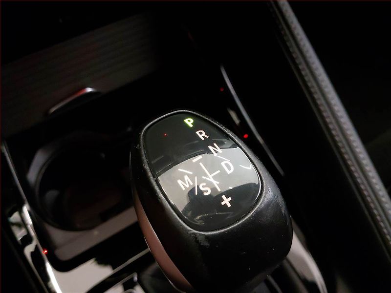 BMW X1 (2016) Premium sDrive18d, Automat - fotka 16 z 17