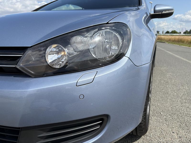 Volkswagen Golf 1.2 TSI CABRIOLET SERVISKA - fotka 9 z 40