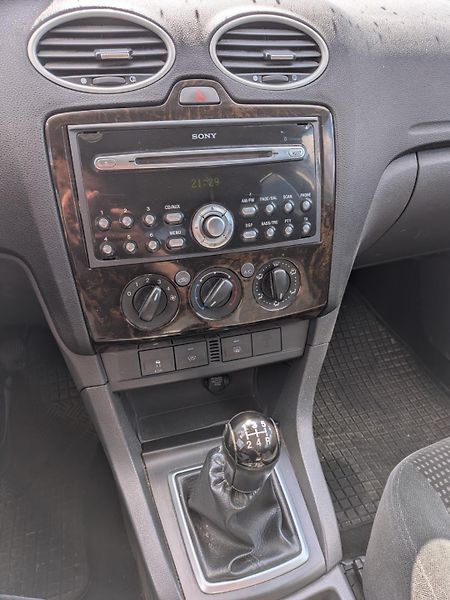 Ford Focus (2005) - fotka 5 z 8