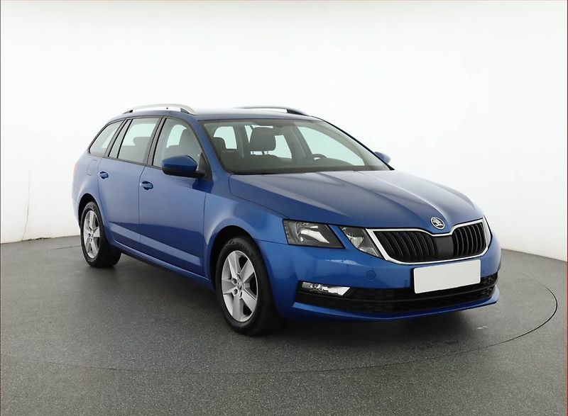 Škoda Octavia (2019) Style Plus 1.5 TSI, Navi - fotografie inzerátu