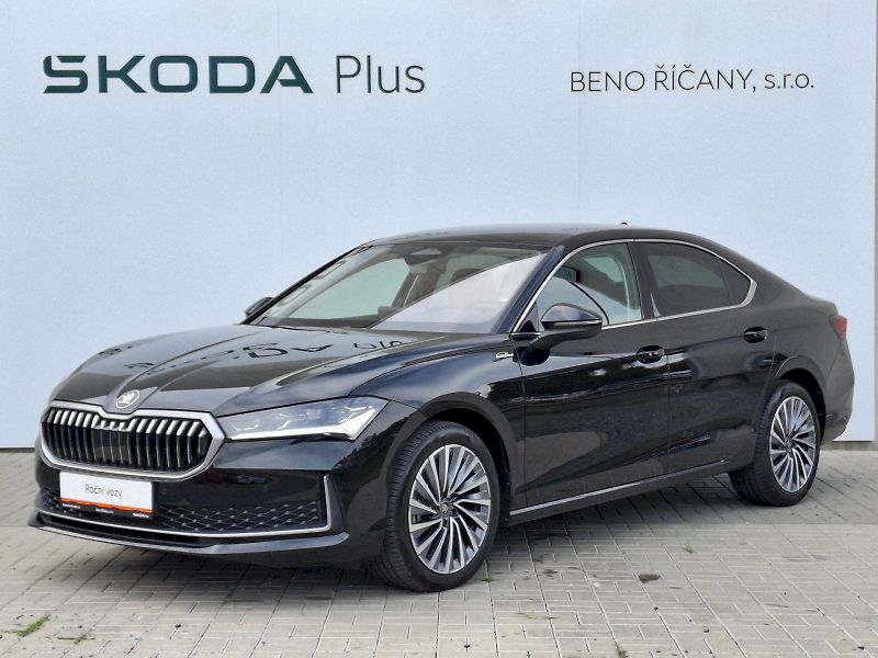 Škoda Superb (2025) L&K DSG 2,0TSi 150kW - fotka 1 z 35