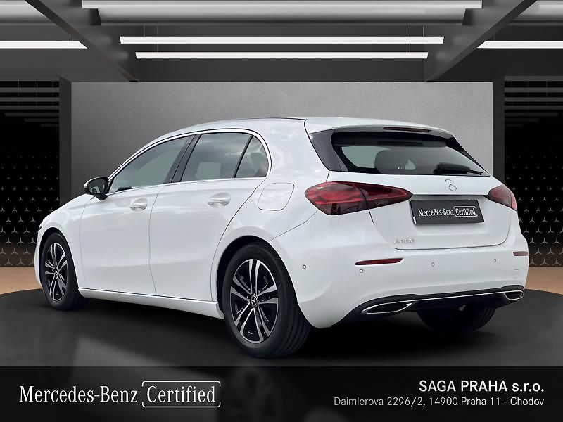 Mercedes-Benz Třídy A A-Třída 180 Progressive Editio - fotka 7 z 20