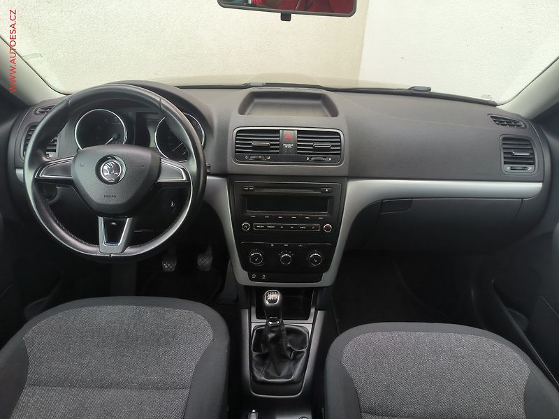 Škoda Yeti (2014) 1.4 TSi, Active, TZ - fotka 8 z 15