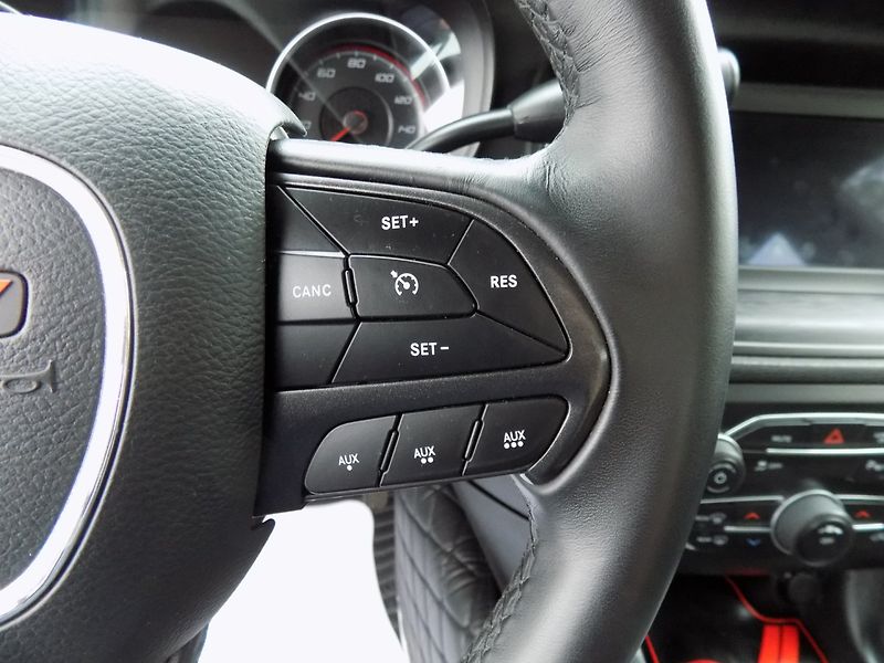 Dodge Charger (2019) 5,7 HEMI/AWD/AT/ - fotka 23 z 34