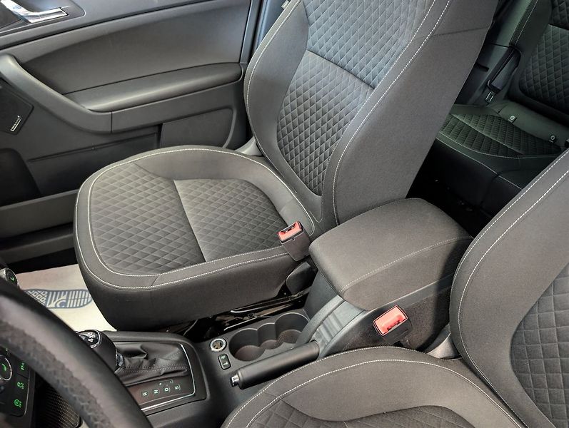 Škoda Yeti 1.4 TSI DRIVE 4x4 DSG - fotka 19 z 28