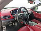 Maserati Levante 3,0 V6 Q4 Kůže,Kamera,Bi-xenon - náhled 13