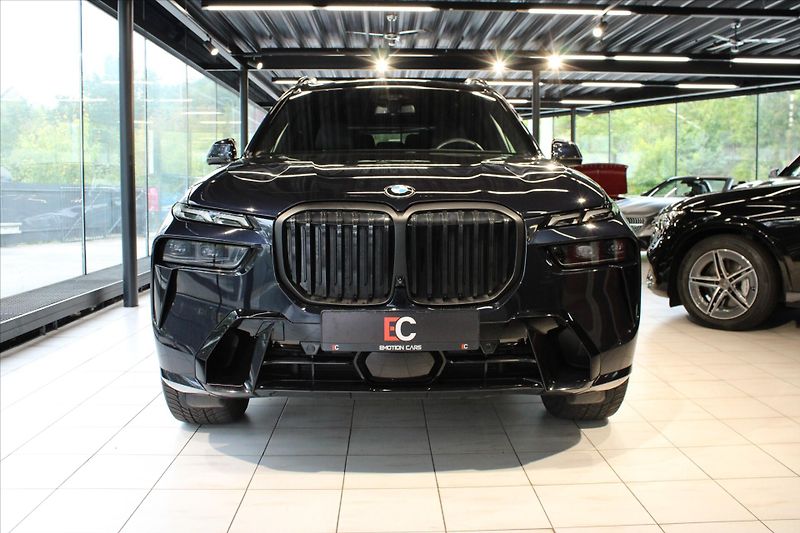 BMW X7 xDrive40d M Sport Pro ExeDrPro - fotka 2 z 44