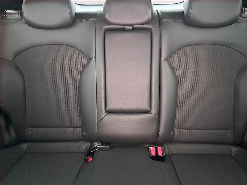 Hyundai ix35 (2013) 1.6 GDI, Navi, Tempomat - fotka 10 z 16