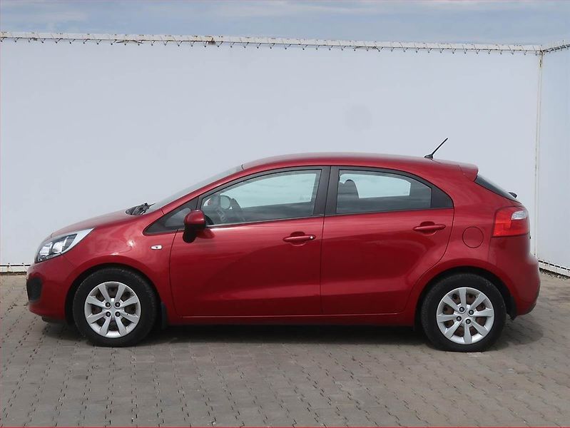 Kia Rio (2013) 1.25 CVVT, Serv.kniha - fotka 3 z 14