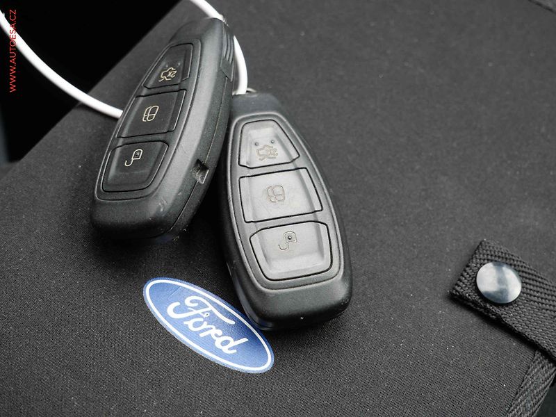 Ford Kuga (2017) 1.5 TDCi, ST-Line - fotka 20 z 20
