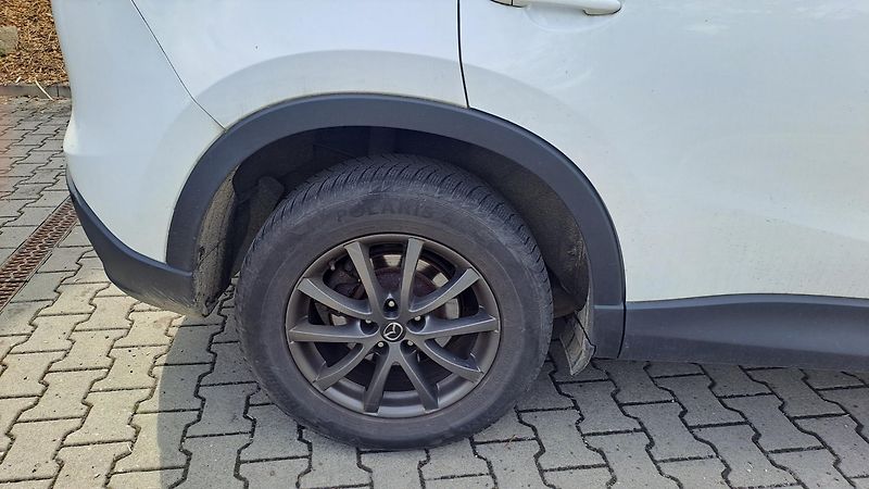Mazda CX-5 (2014) - fotka 10 z 21