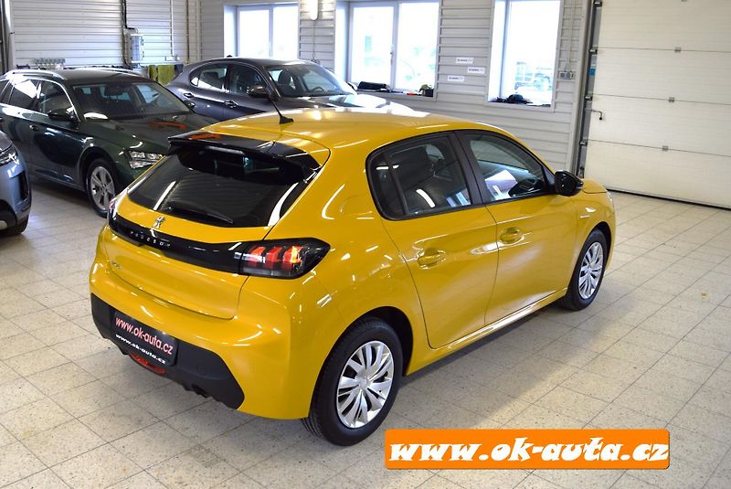 Peugeot 208 1.2 PT 35 000 KM 2023-DPH - fotka 8 z 48