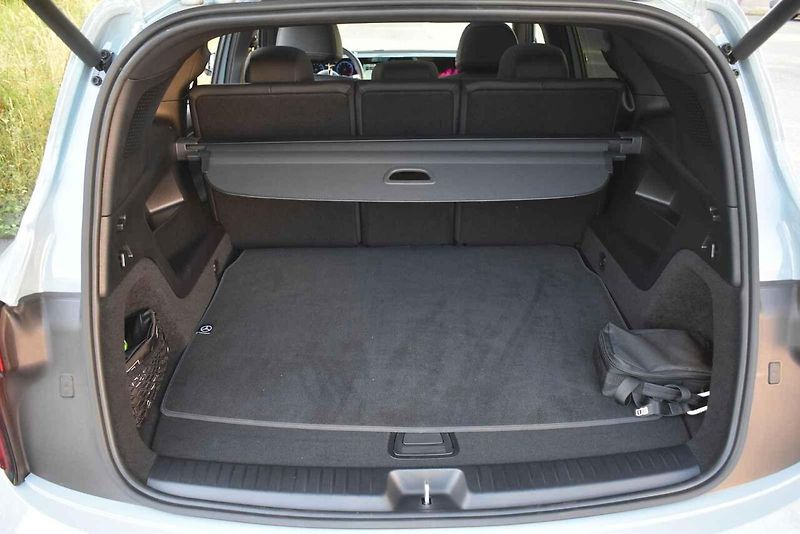 Prémiová automobilka přiváží novou generaci svého nejmenšího klasické SUV.