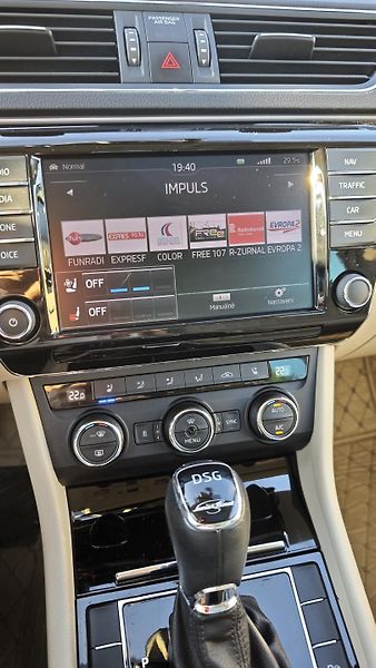 Škoda Superb (2016) L&K 4x4 Reálná plná výbava, ČR - fotka 11 z 17