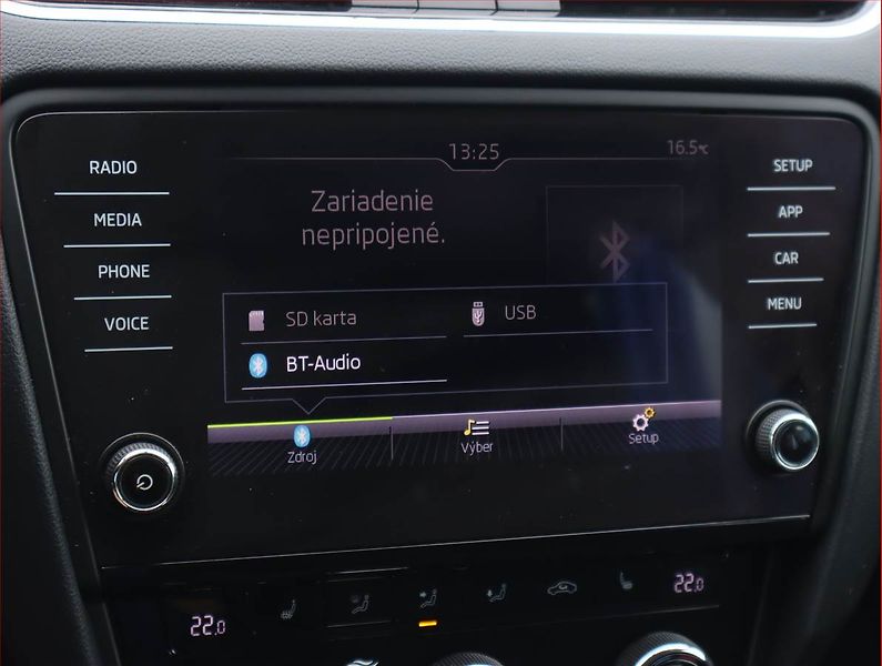 Škoda Octavia (2019) Style 1.5 TSI, Automat - fotka 17 z 19