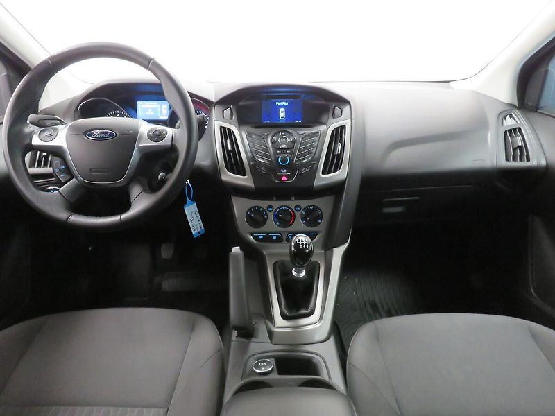 Ford Focus - fotka 5 z 23