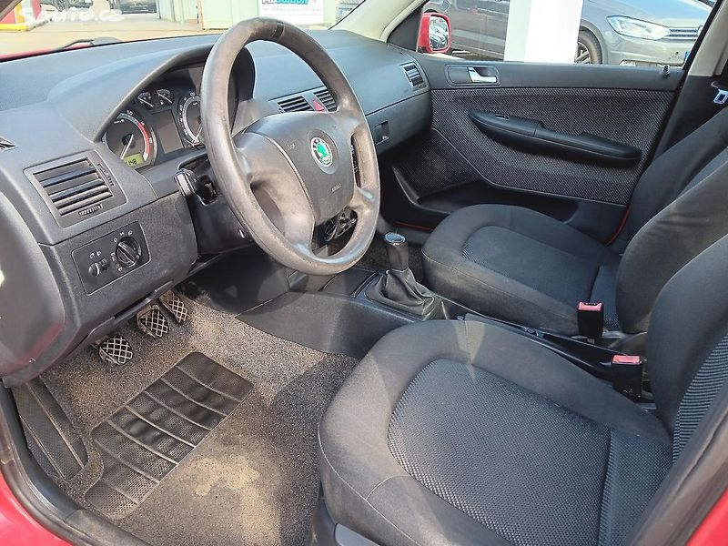 Škoda Fabia 1.2 47kW - fotka 10 z 22