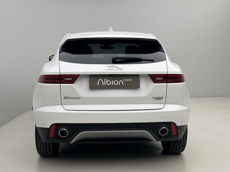 Jaguar E-Pace P250 AWD AUT - fotka 11 z 44