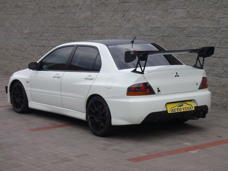Mitsubishi Lancer 2,0i EVO IX Motor KOMVET 4WD - fotka 5 z 5