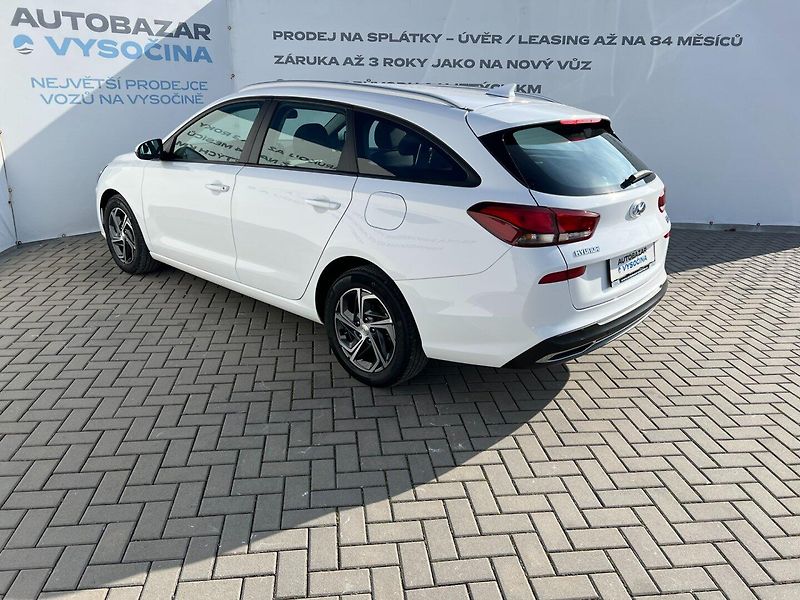 Hyundai i30 (2023) Com.1.0T-GDi Comfort! ČR+1maj. - fotka 6 z 34