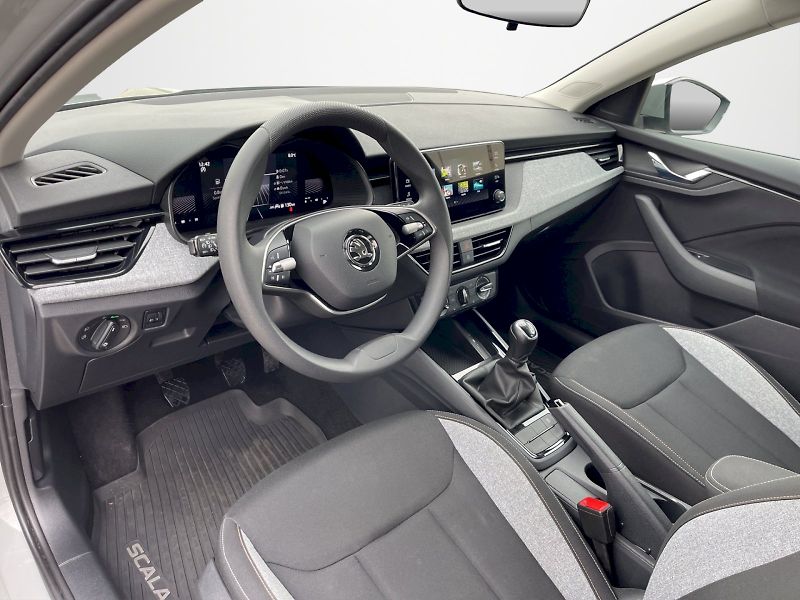 Škoda Scala (2024) 1.0 TSI 85kW Selection - fotka 5 z 34