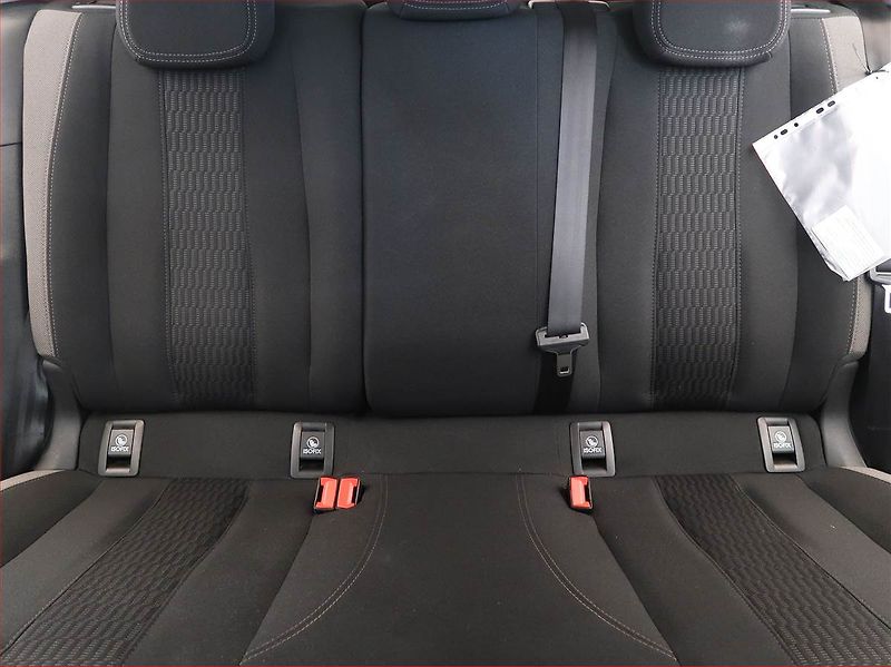 Peugeot 308 (2015) 1.2 e-THP, Tempomat - fotka 10 z 16