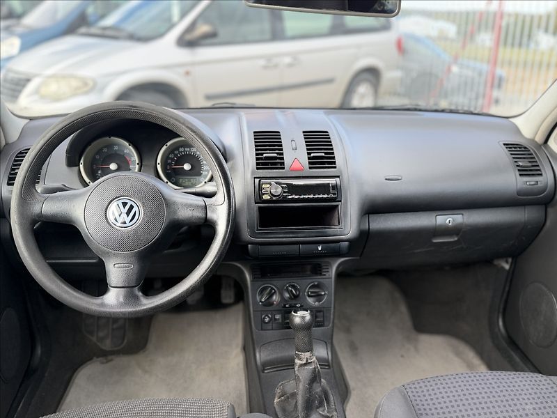 Volkswagen Polo 1,4 TDI KLIMA - fotka 14 z 21