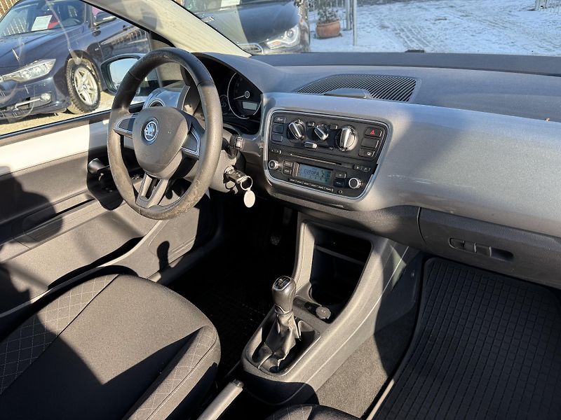 Škoda Citigo (2016) 1.0 MPi 50KW CNG  - fotka 17 z 18