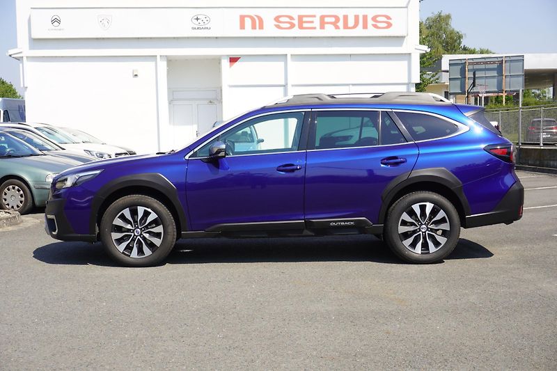 Subaru Outback (2023) 2.5iCVT Touring - fotka 2 z 18