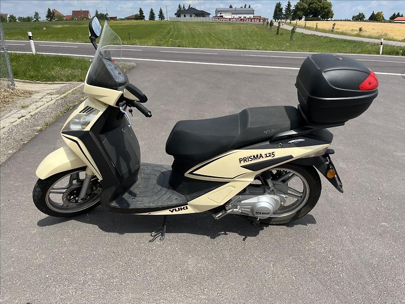 Yuki ZNEN PRISMA 125 ČR 1MAJ.   0,1 - fotka 6 z 7