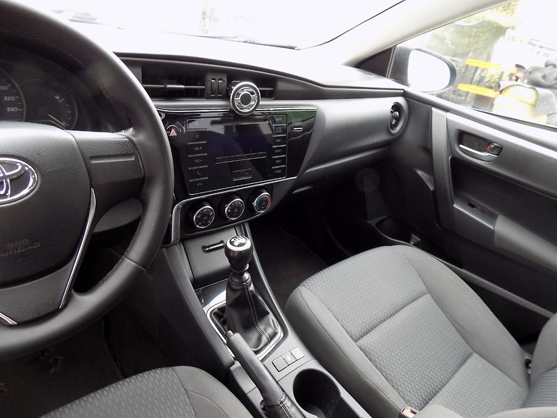 Toyota Corolla (2019) 1.4VVT-i/LPG/LED/Klimatizace/ - fotka 24 z 31