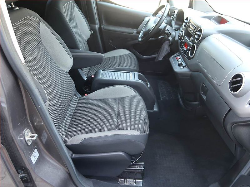 Peugeot Partner (2017) Outdoor 1.6 BlueHDi, 5Míst, SR - fotka 9 z 14