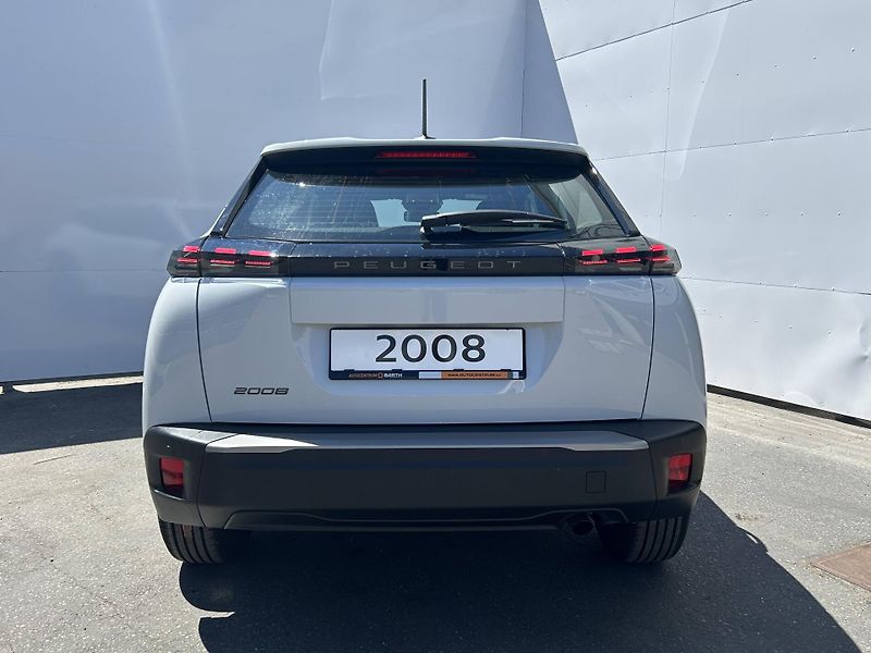 Peugeot 2008 (2026) STYLE S&S MAN6 1.2 PureTech - fotka 5 z 10