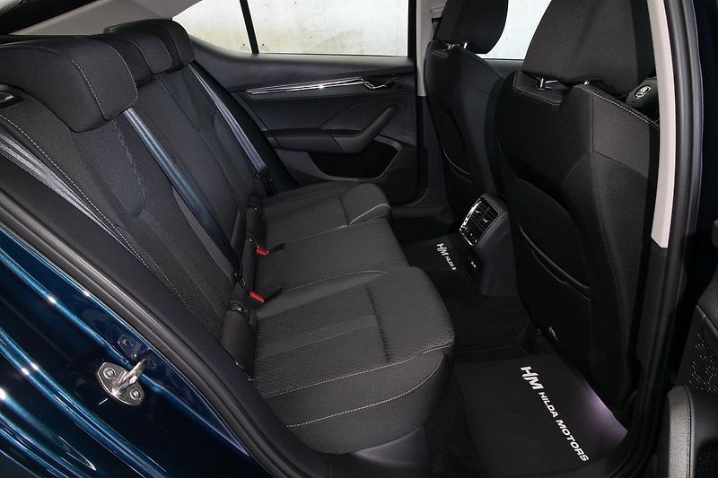 Škoda Octavia 2.0TDI 110kW Style LED Kessy - fotka 13 z 32