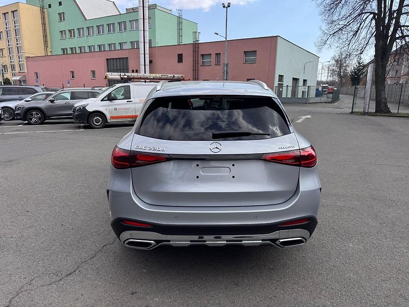 Mercedes-Benz GLC (2026) 220 d 4MATIC - fotka 6 z 24