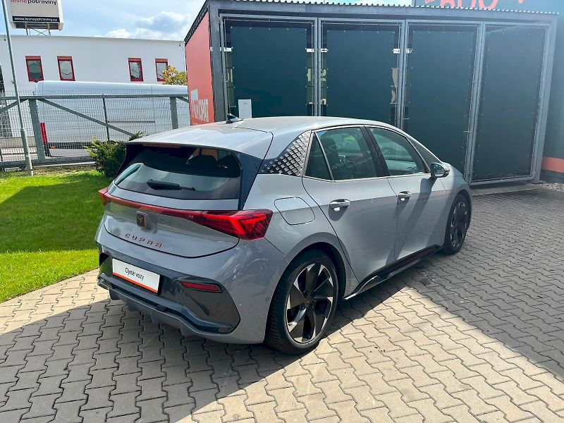 Cupra Born (2022) ELECTRIC 150KW / 62KWh LED - fotka 23 z 23