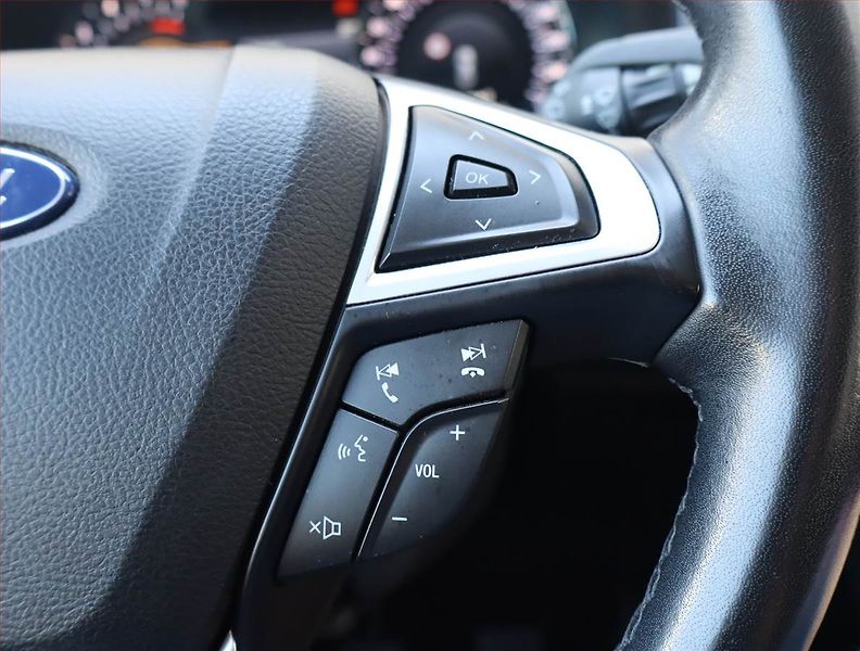 Ford S-MAX (2018) 2.0 EcoBlue, Navi, Tempomat - fotka 20 z 23