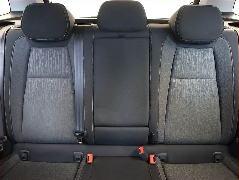 Škoda Karoq (2021) Style 2.0 TDI, Automat - fotka 10 z 24