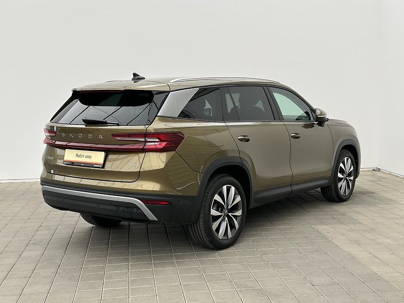 Škoda Kodiaq 2.0 TDI 4x4 Exclusive Selectio - fotka 2 z 25