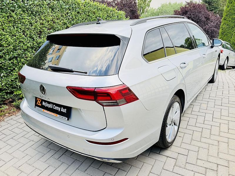 Volkswagen Golf (2022) 2,0TDi 110kW STYLE Masáž,ACC - fotka 5 z 18