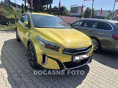 Kia XCeed (2023) 1.5T-GDi, ČR, servis.kniha - fotografie inzerátu
