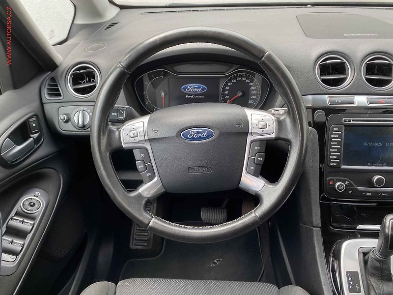 Ford Galaxy (2012) 2.2 TDCi, AT, xenon, park - fotka 11 z 16