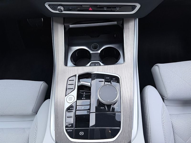 BMW X5 40d xDrive, M-Pro, TZ, NT - fotka 16 z 20