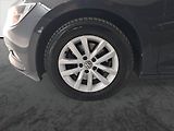 Volkswagen Passat (2017) 2.0 TDI, Automat, Navi - náhled 15