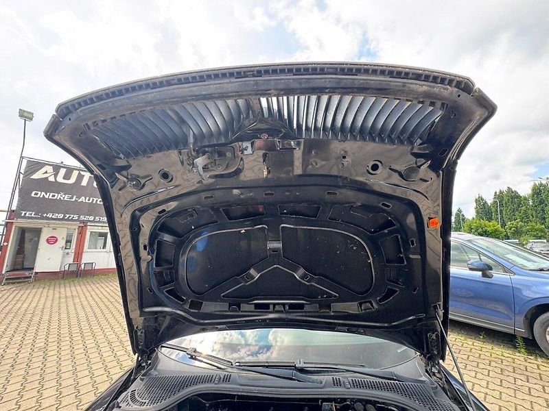 Škoda Octavia (2007) 1,6i MPI 75 KW KOLA SK STK - fotka 39 z 46