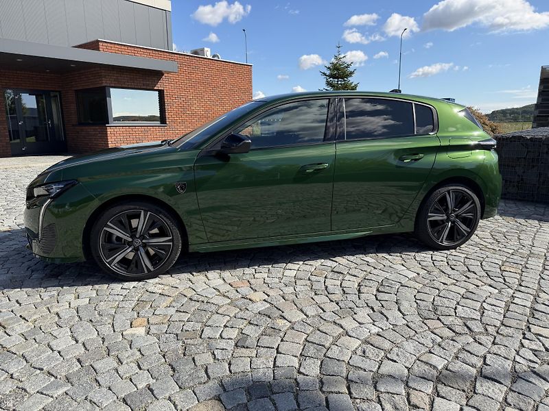 Peugeot 308 (2023) e-GT HYBRID 225  - fotka 5 z 29